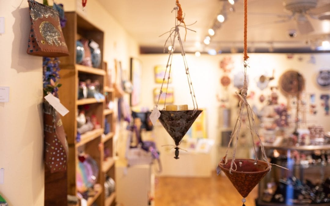 Las Comadres Gallery